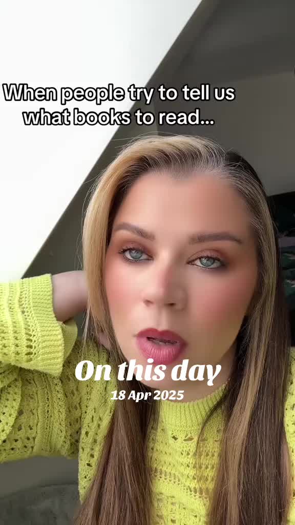 @📚 PlotTwistPixie 🧚&zwj;♂️