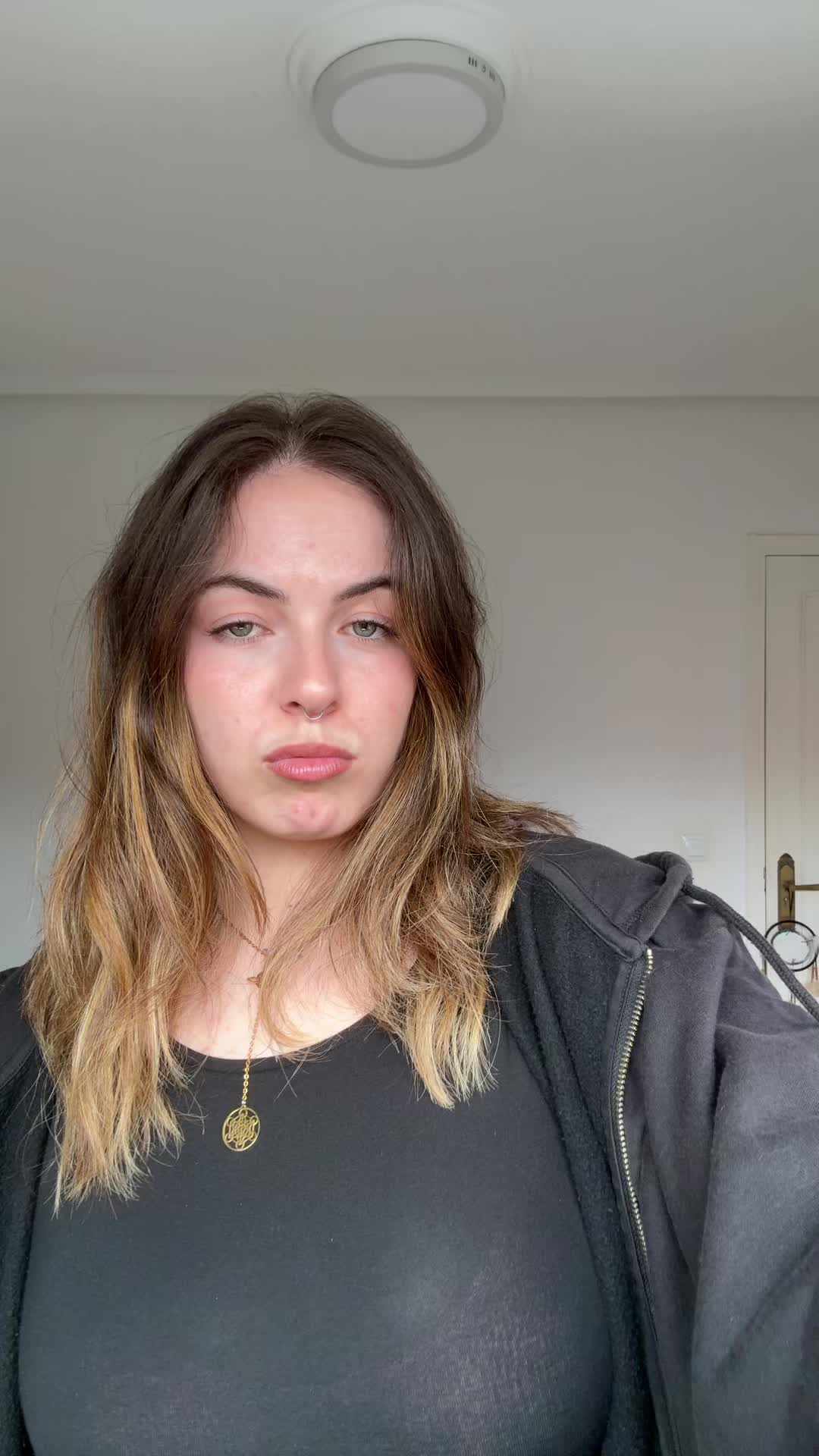 @c.tuurr