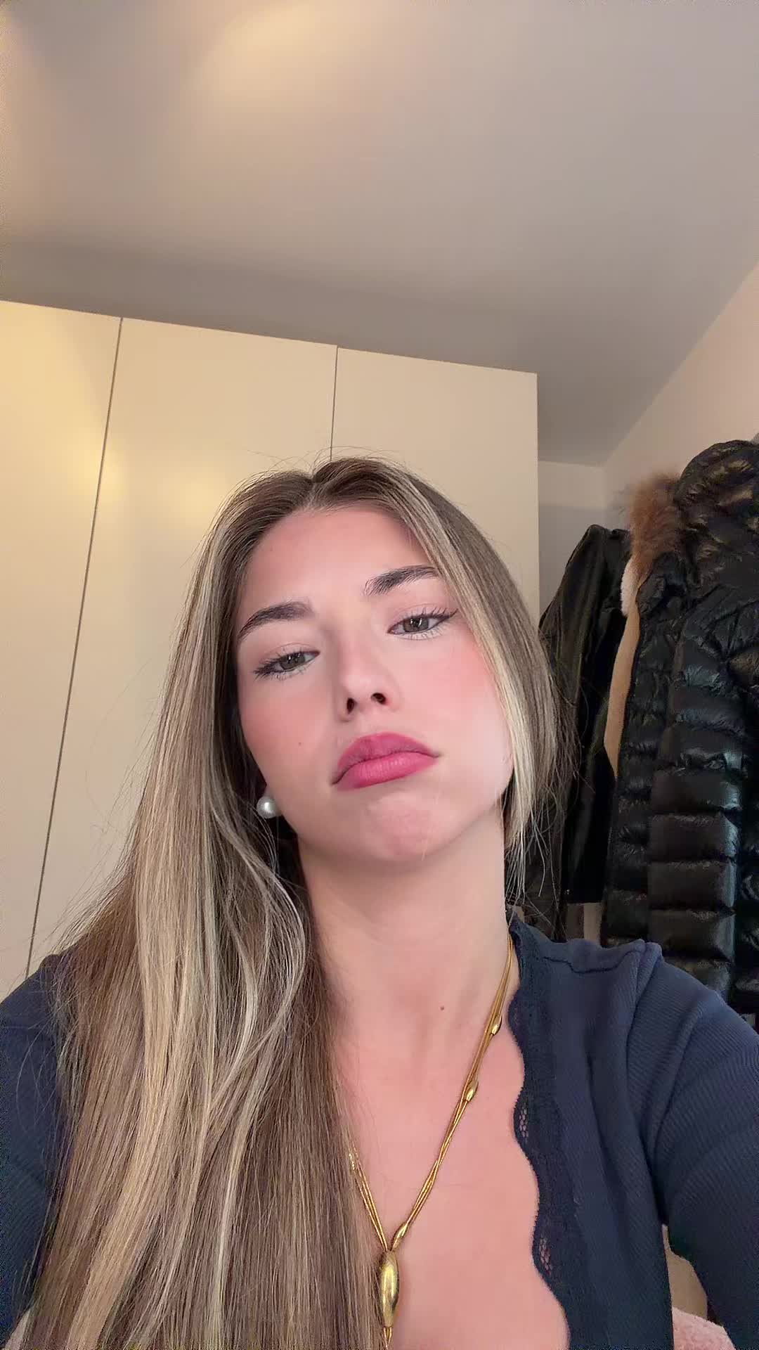@abril_serrat7