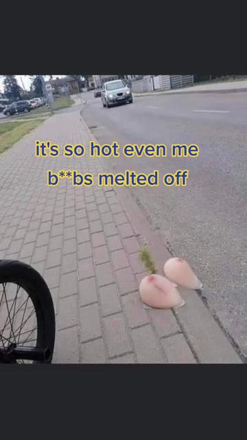 @sharonlovesgarlicbread✂️