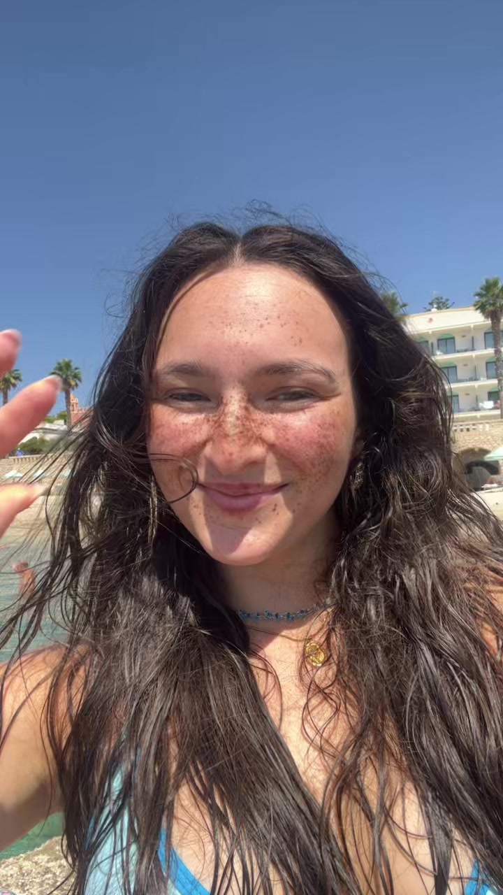 @DELY🍓