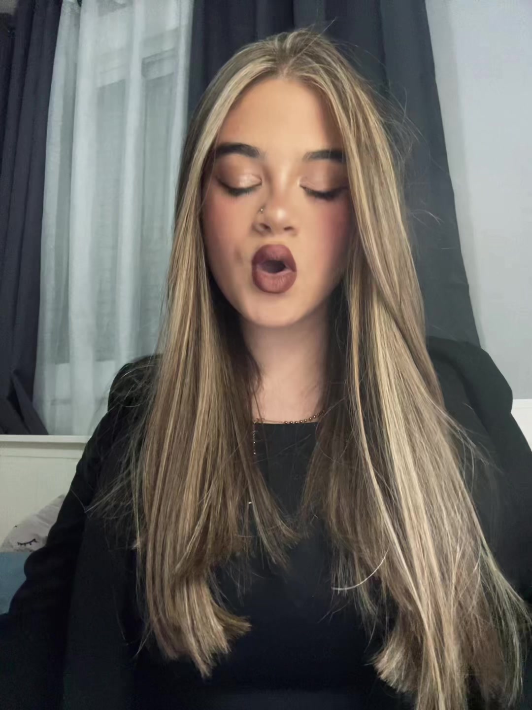@_abrilpereez_