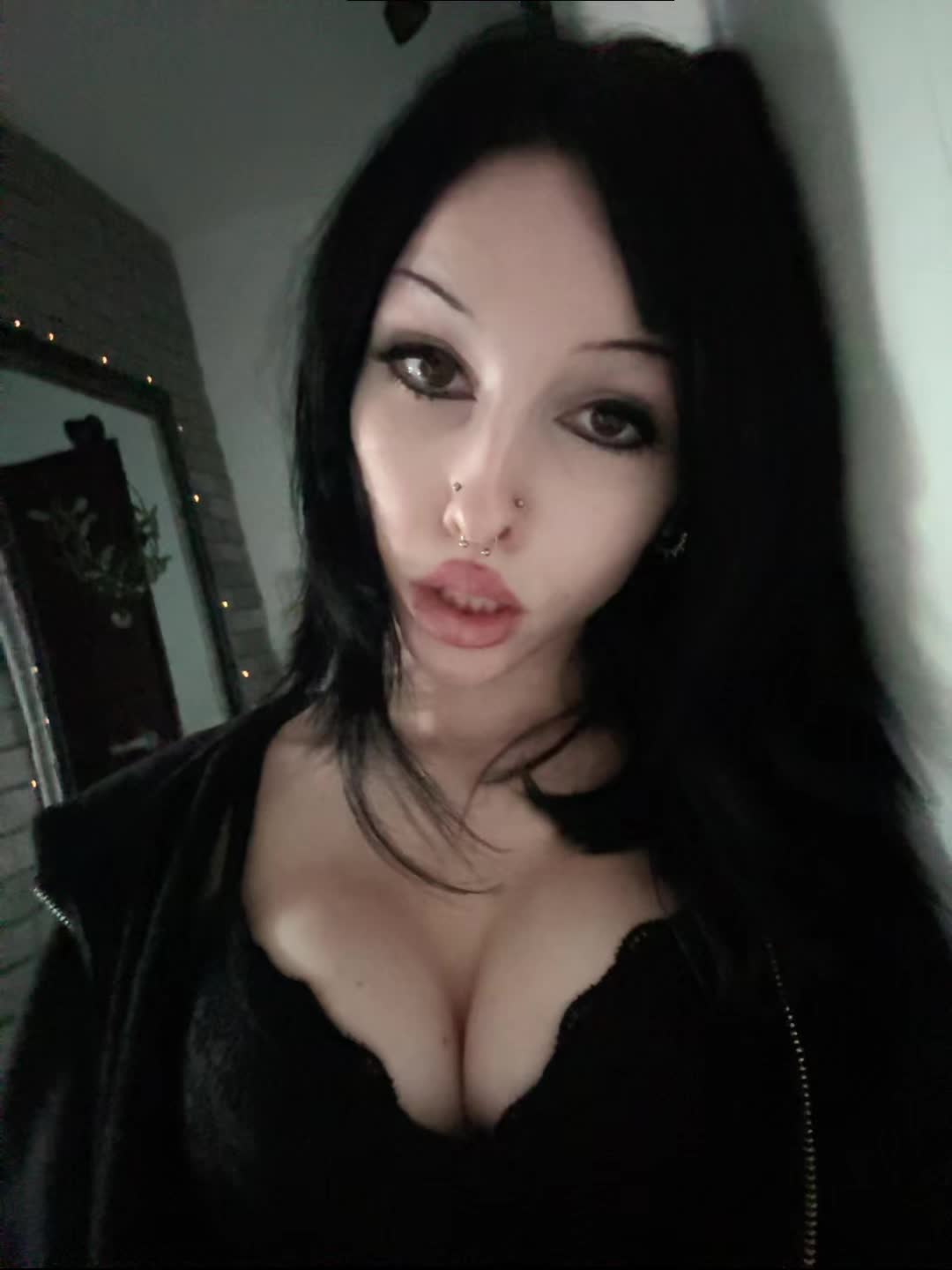 @momolithh