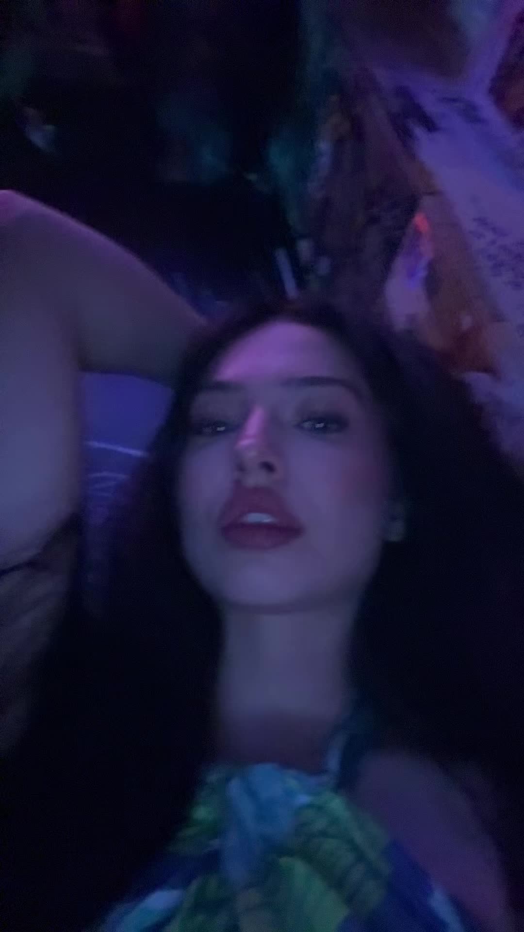 @Yara Linn ๐