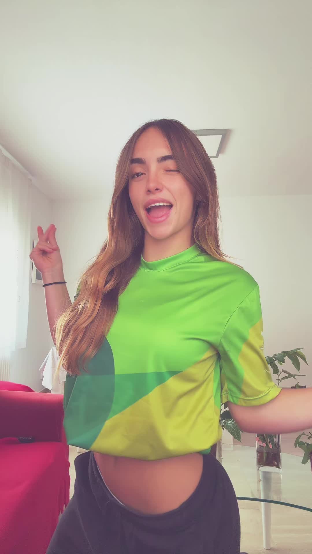 @mireiaturro