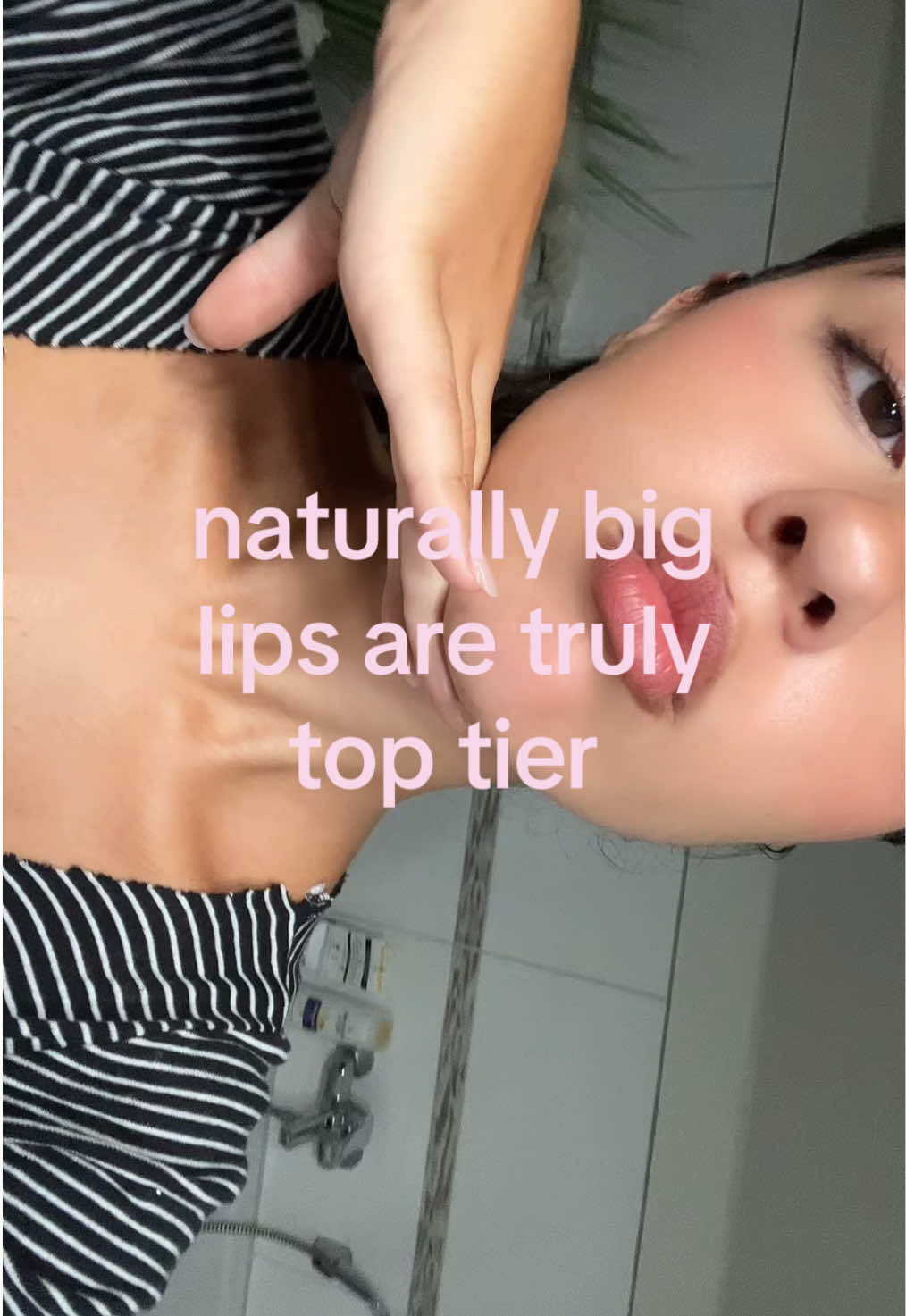 @kᥲ𝗋𝗈ᥣ𝗂ᥒᥲ
