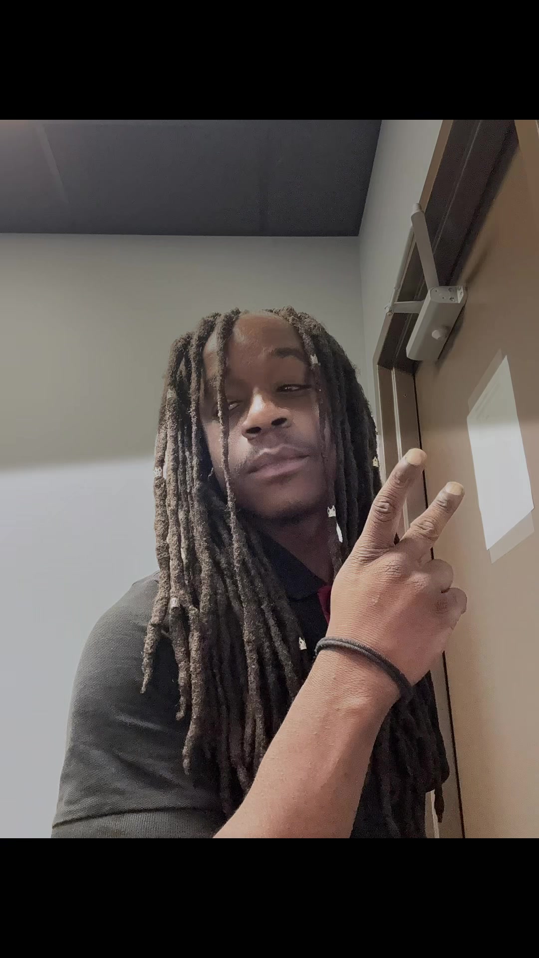 @DatBoyIzzy