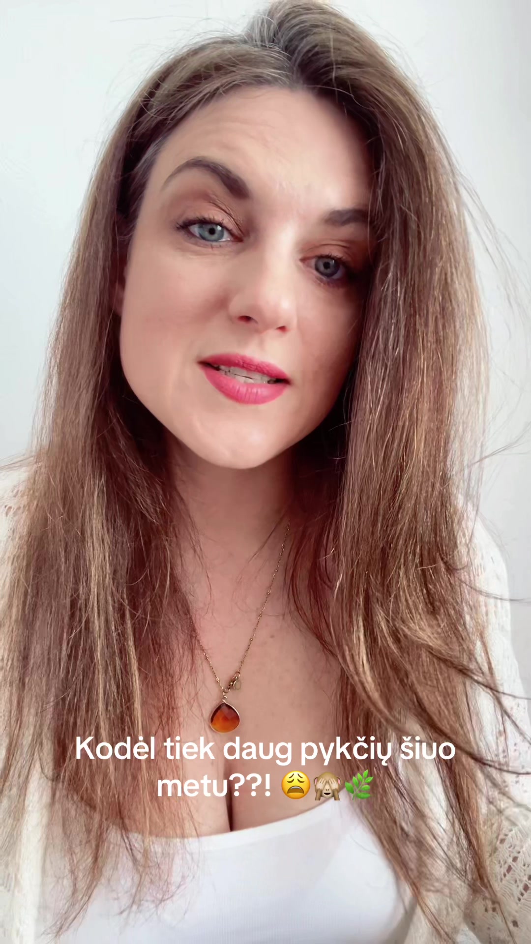 @astrologe.kornelija