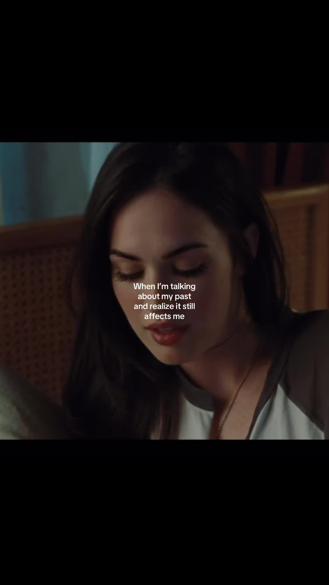 @-𝘌