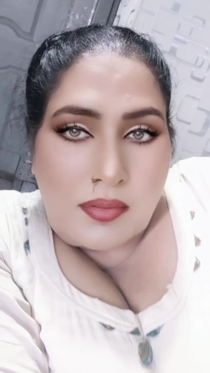 @mummy G 786 Ayesha sandhu