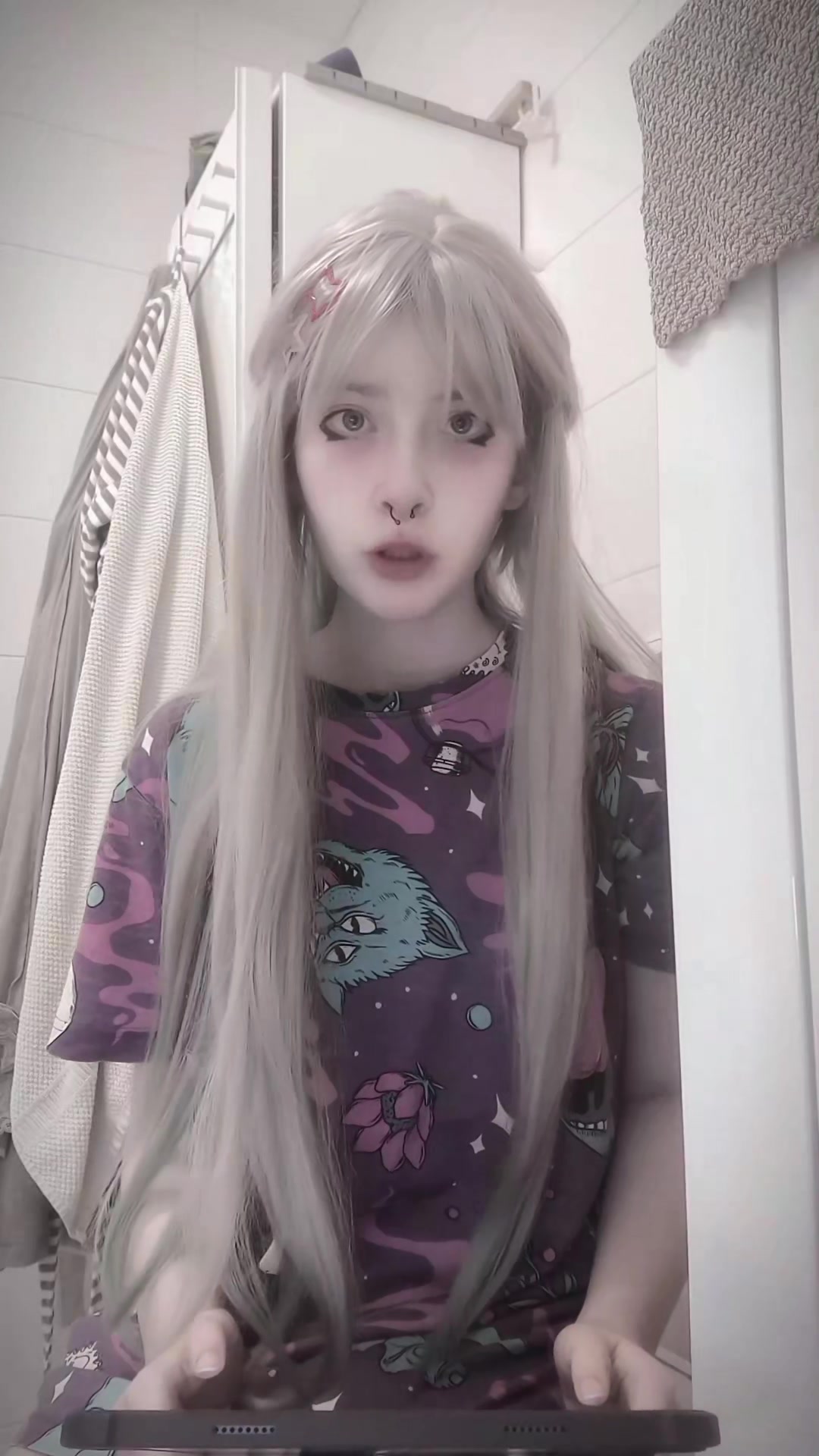 @(^^)