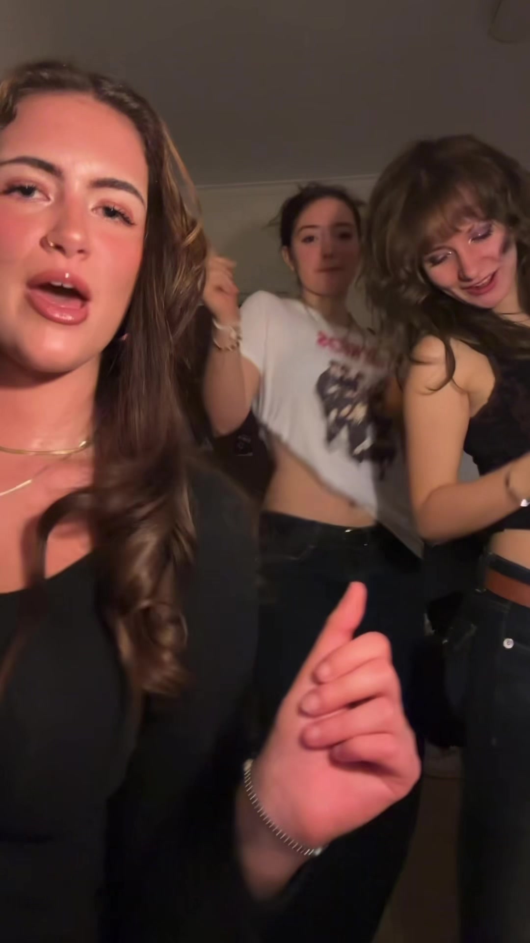 @Lia