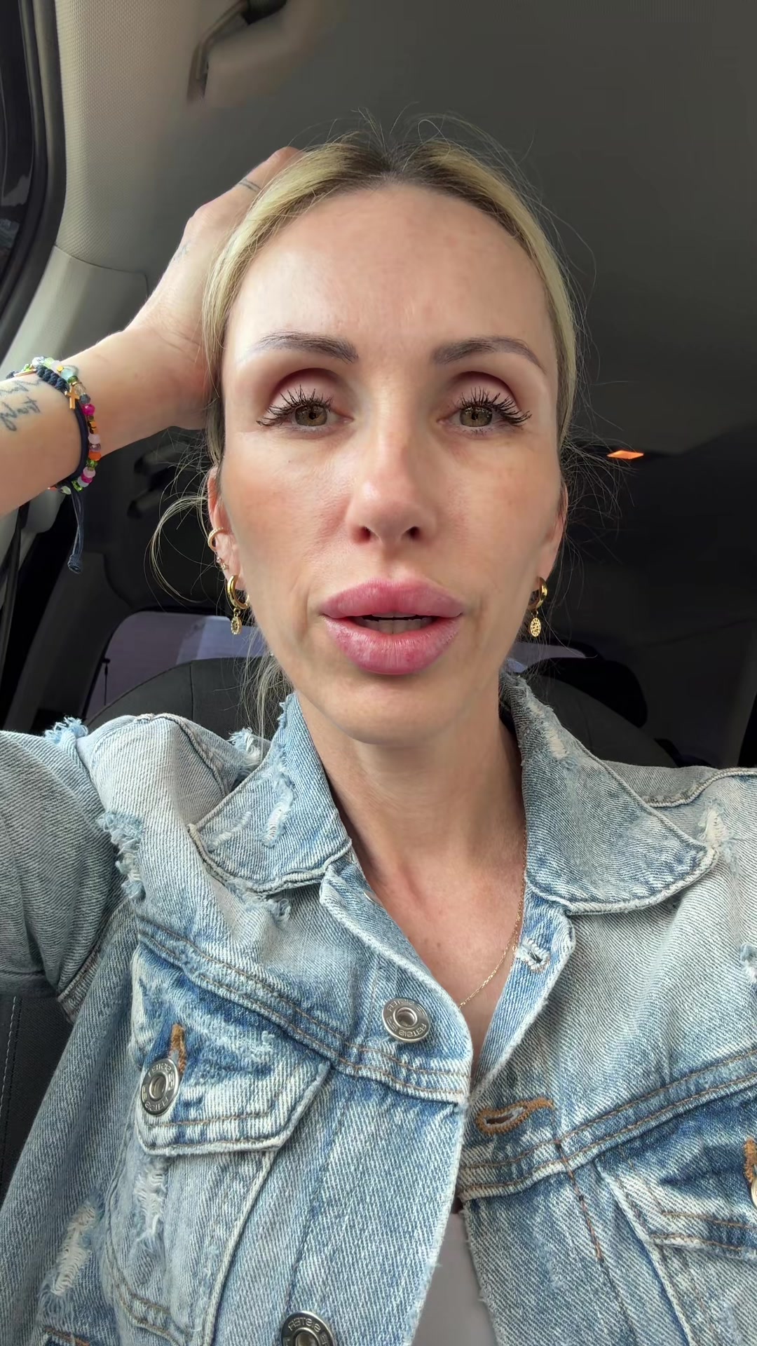 @Valentina