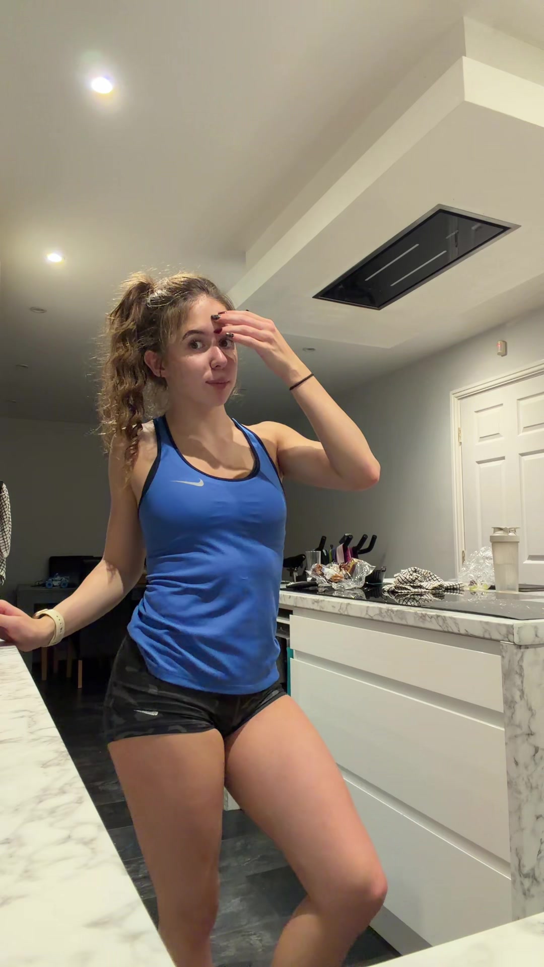 @Liv