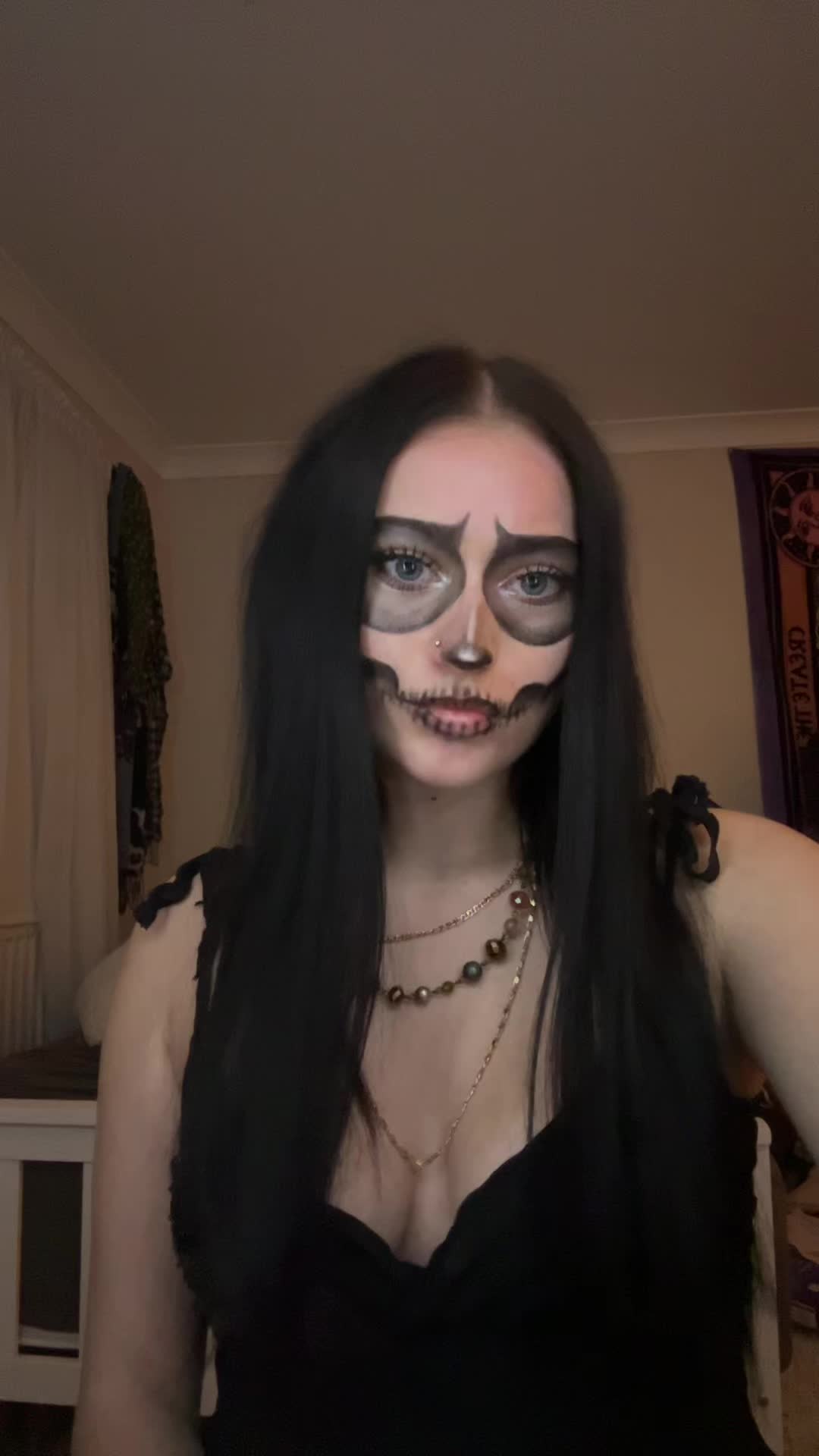 @zanabananah