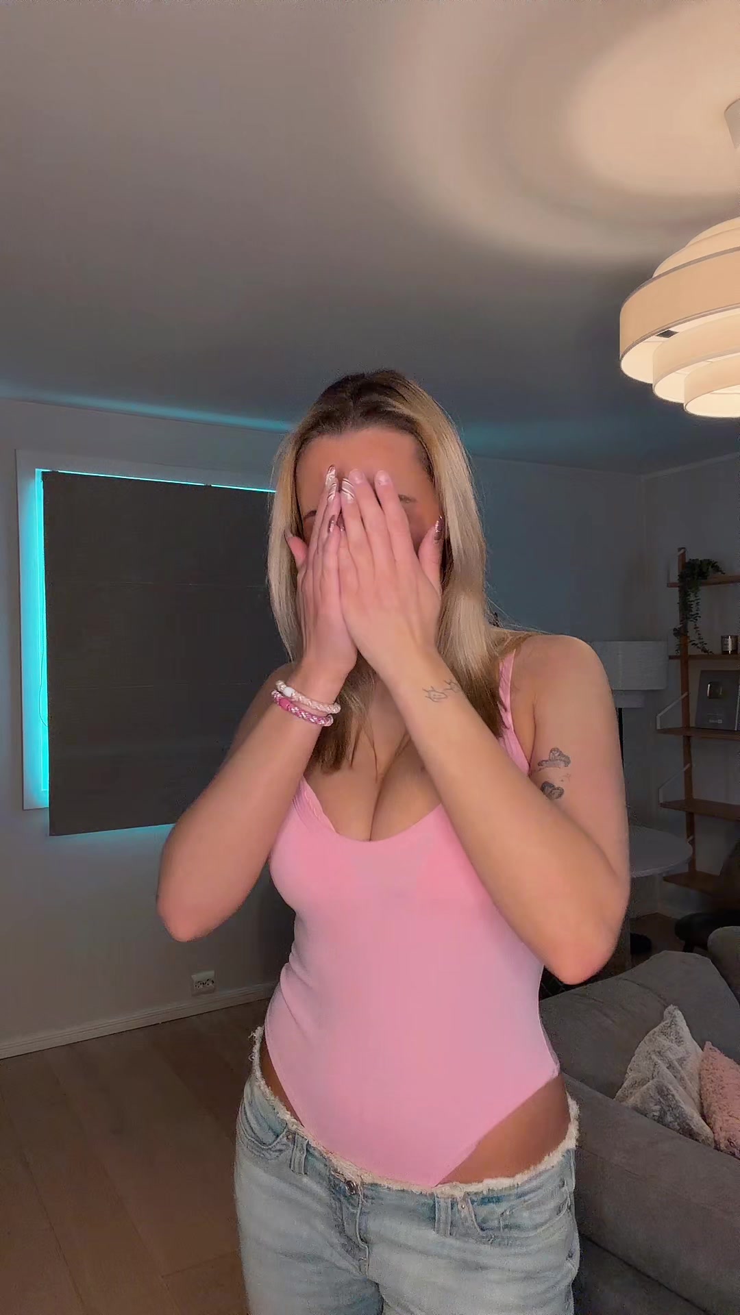 @Martinee260