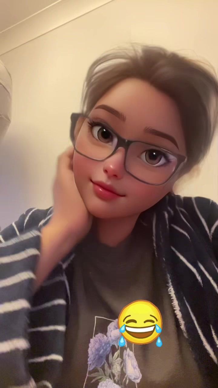 @Queen 👑
