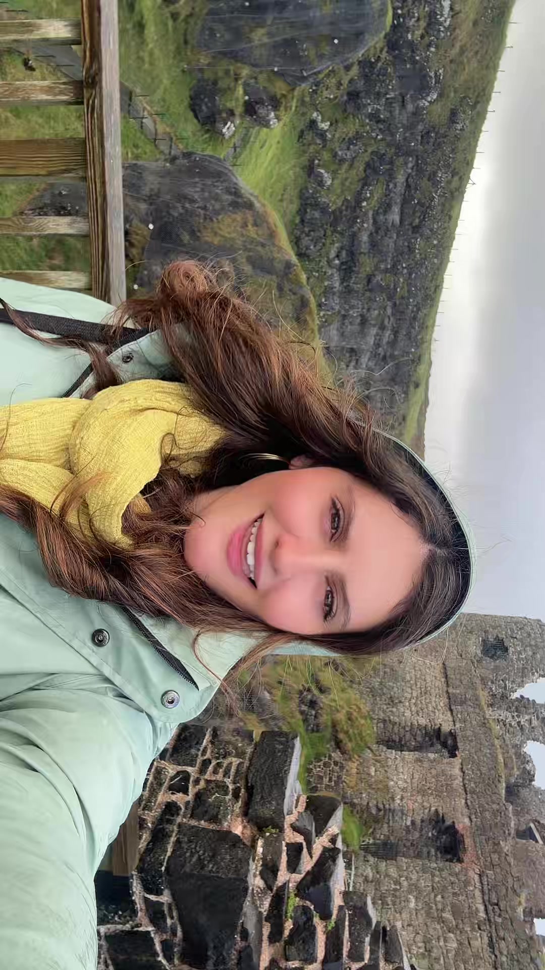 @lauragabad
