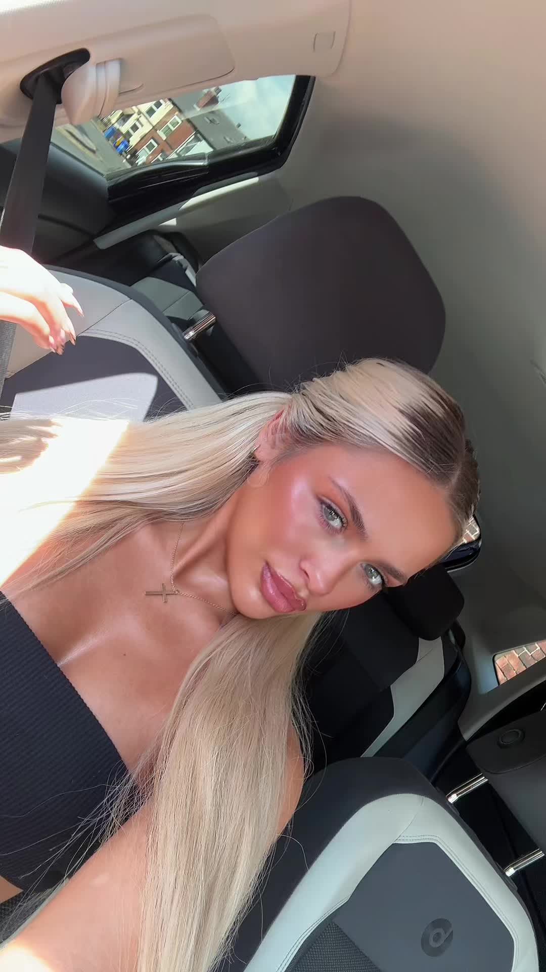 @coraleilani