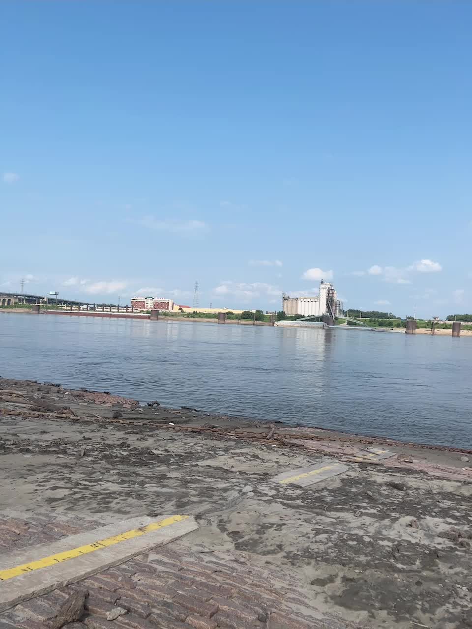 @Pragya02🦋💫