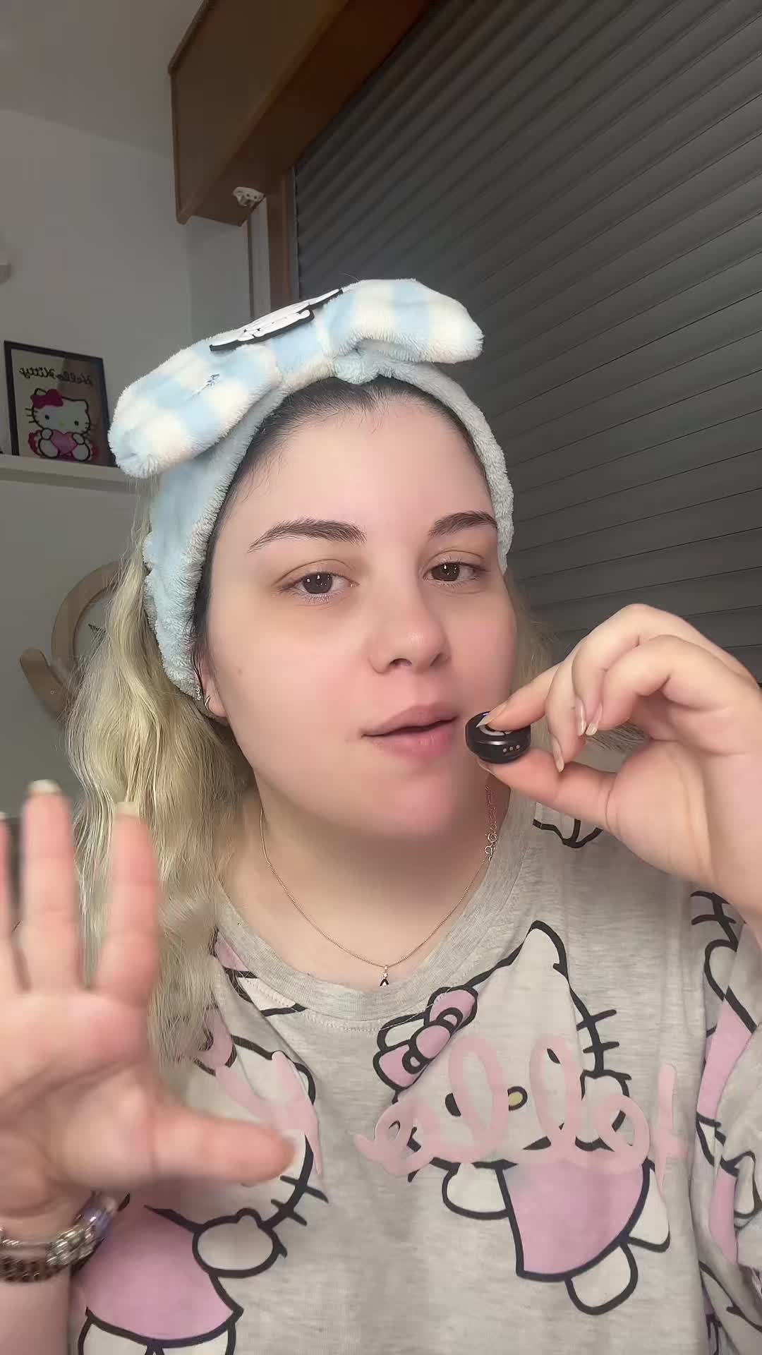 @- Alejandra 🐱💕