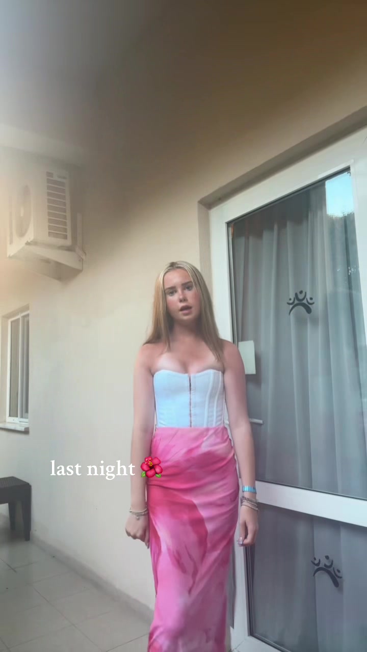 @𝒶𝓂𝒶𝒾𝒶~𝓇𝑜𝓈𝑒✨🍸