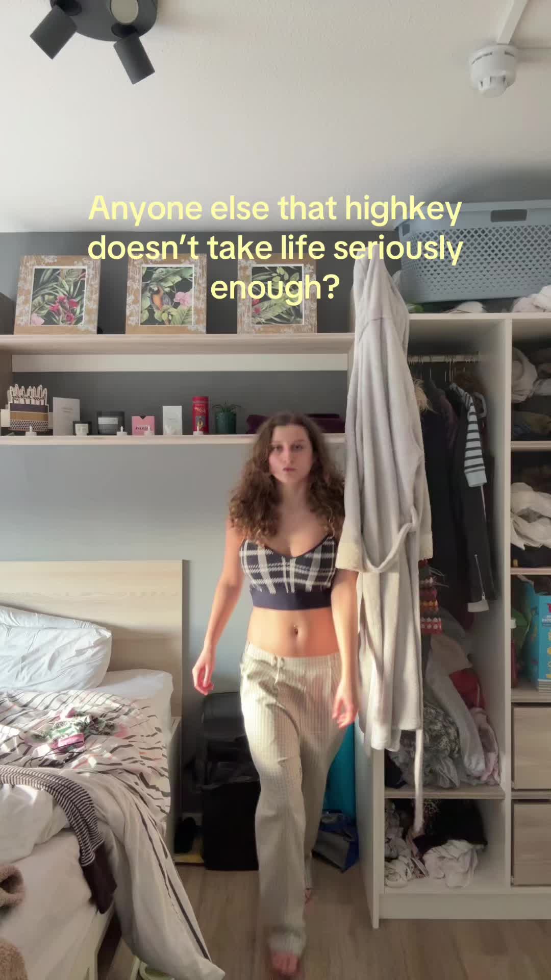 @Sophia