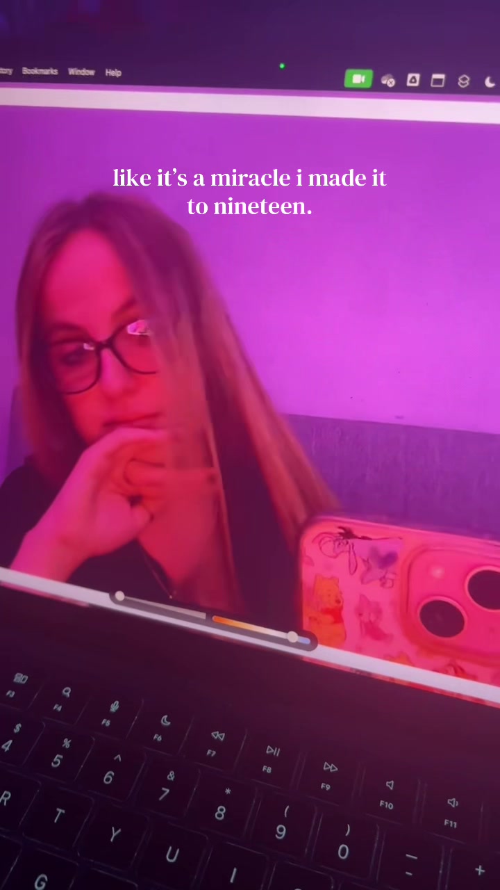 @ᥫ᭡