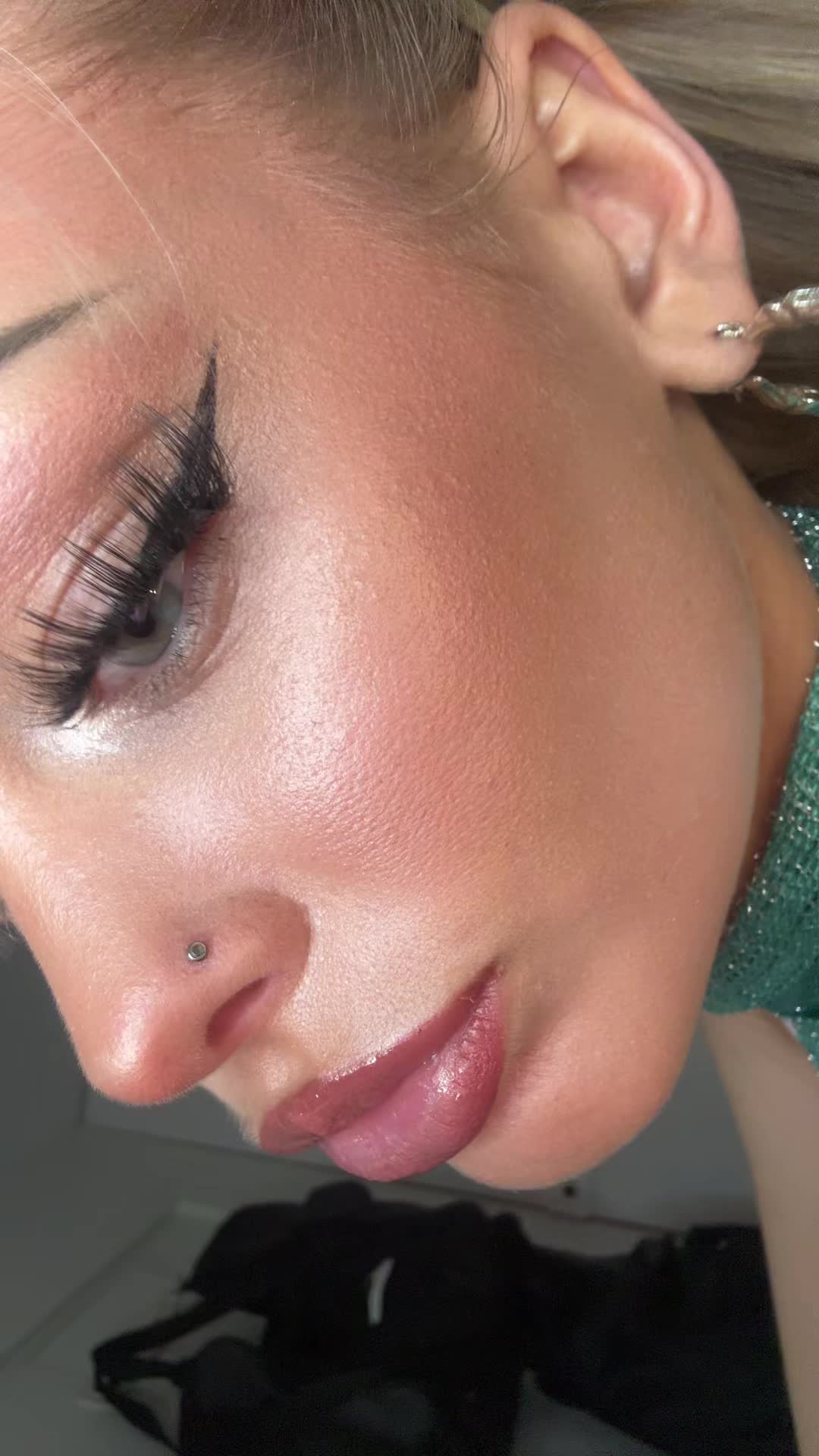 @emoemy