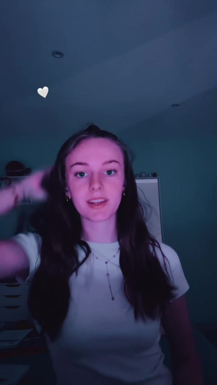 @𝘽𝙚𝙧𝙩𝙞𝙡𝙡𝙚