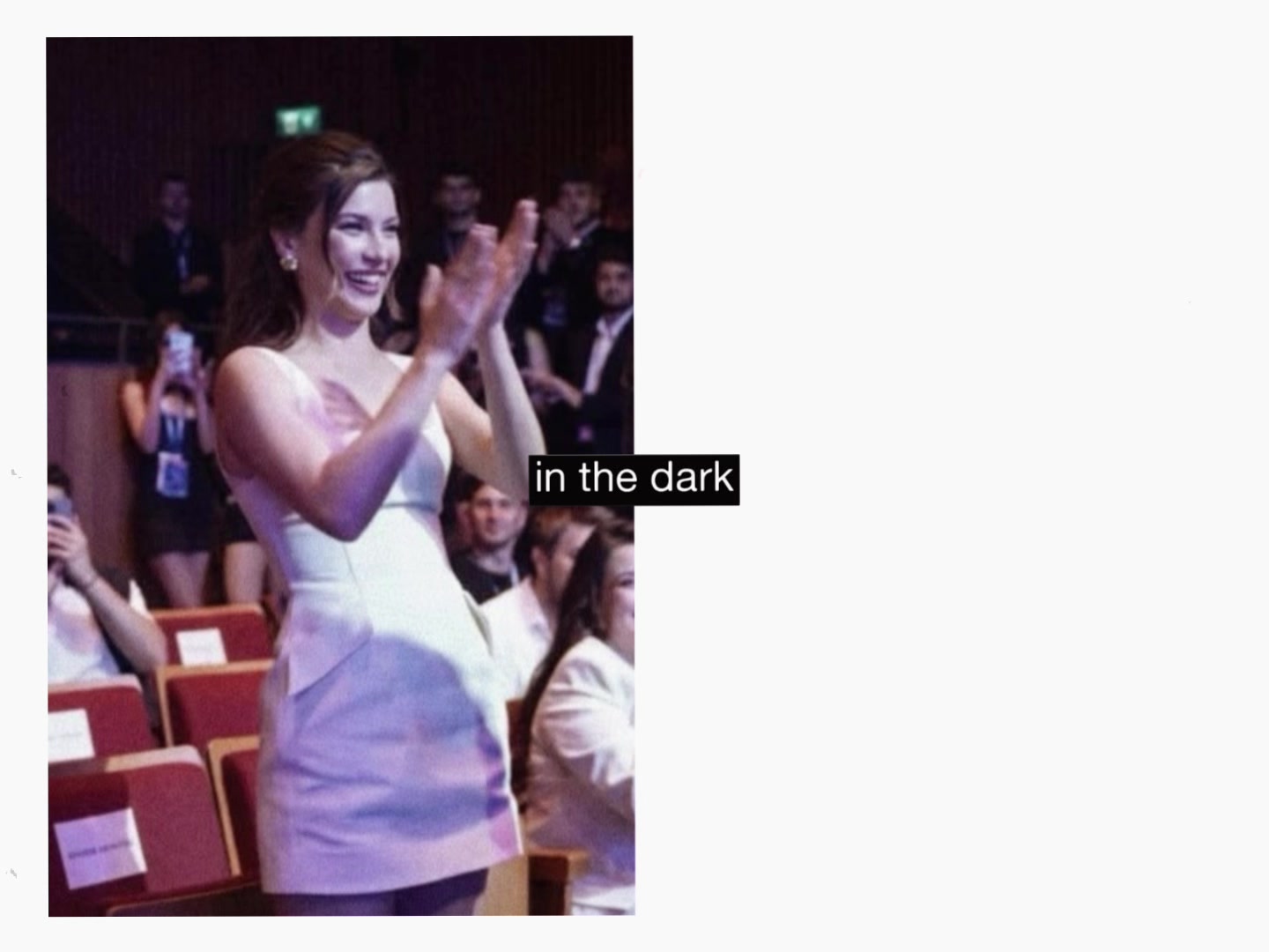 @𝒟