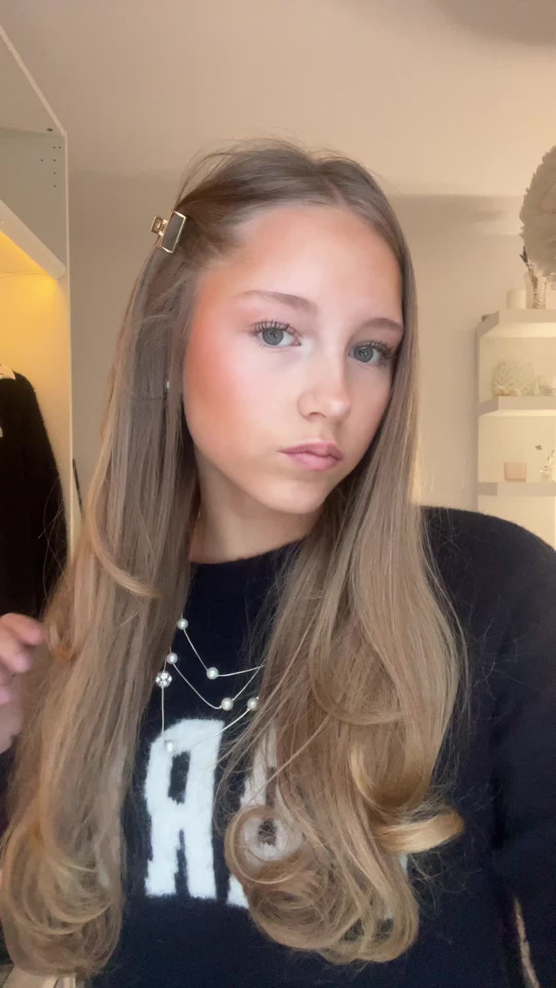 @ellie