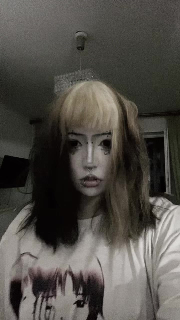 @kotonoxa бог🐇💉