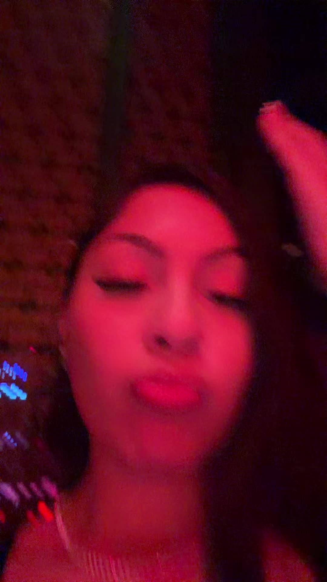 @𝐥𝐞𝐱💜