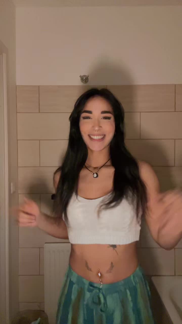 @Sweataphrodita