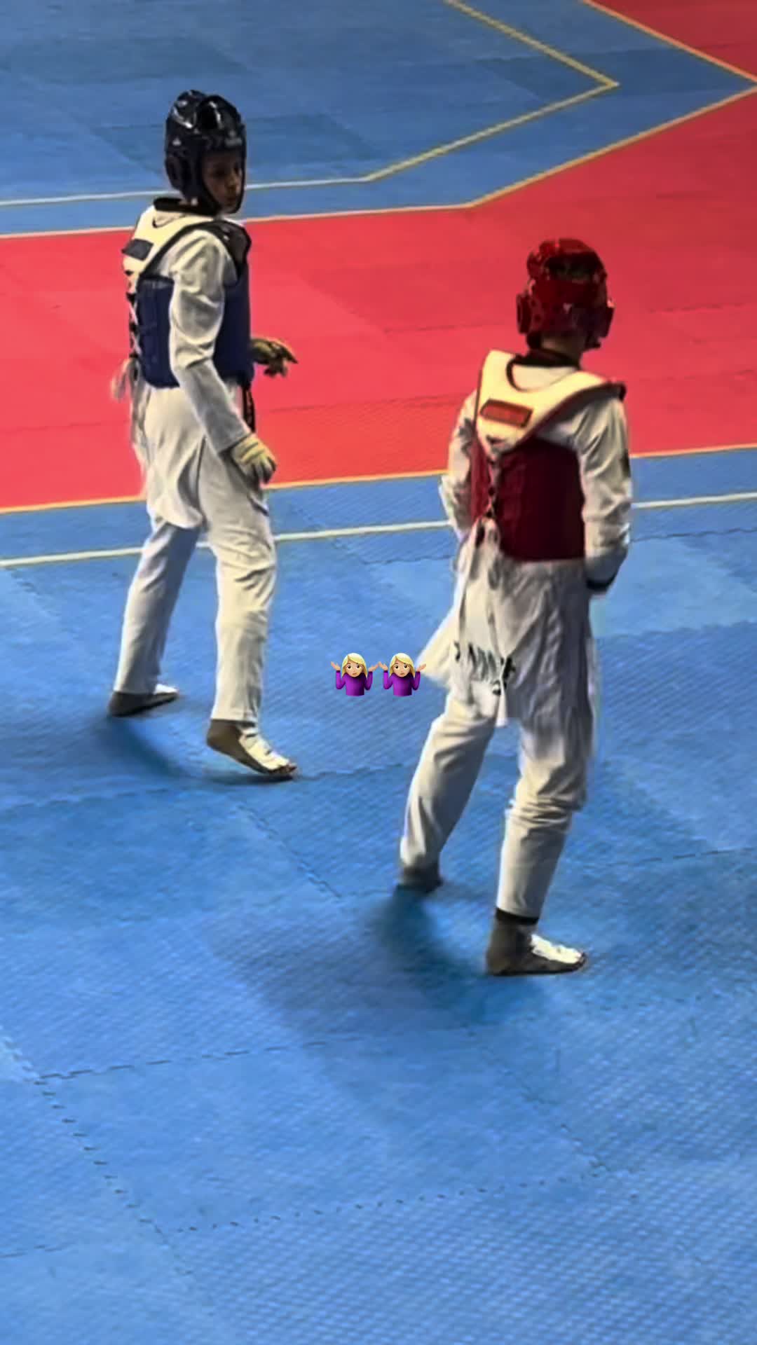 @𝐄𝐦𝐢𝐥𝐢𝐚🧸🇨🇿