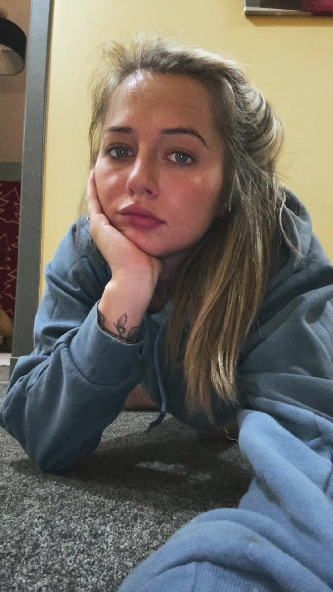 @tayaxox8