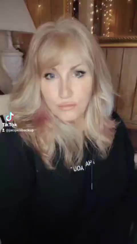 @Jacqwiiiii