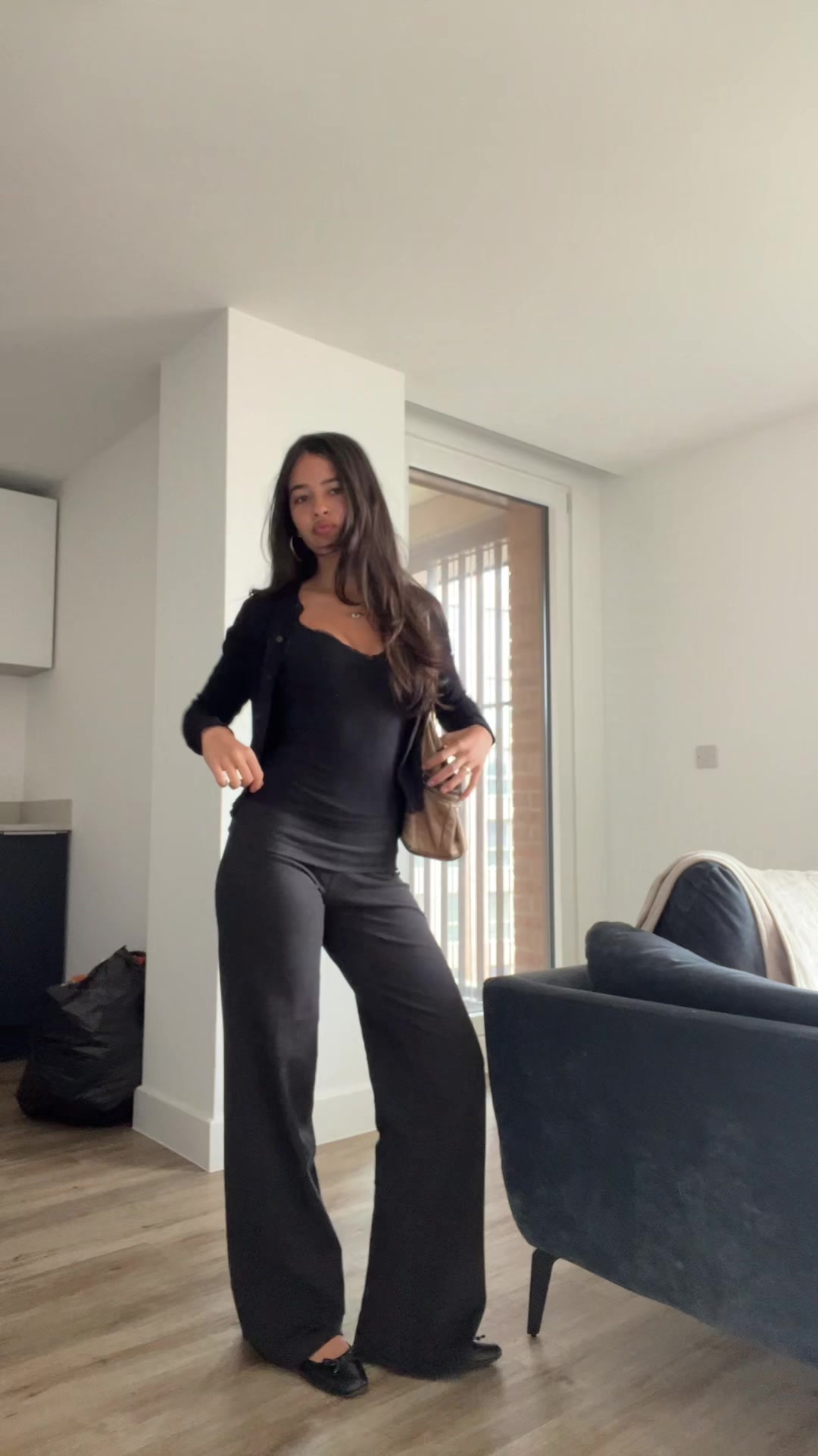 @amisha ⭑