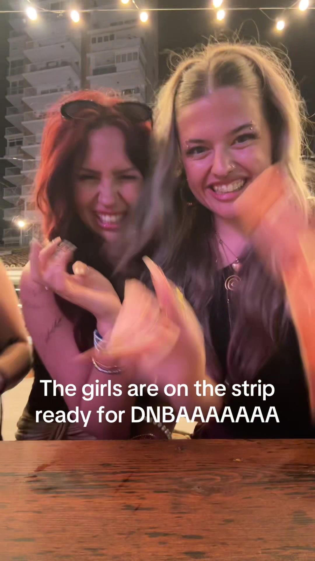 @...