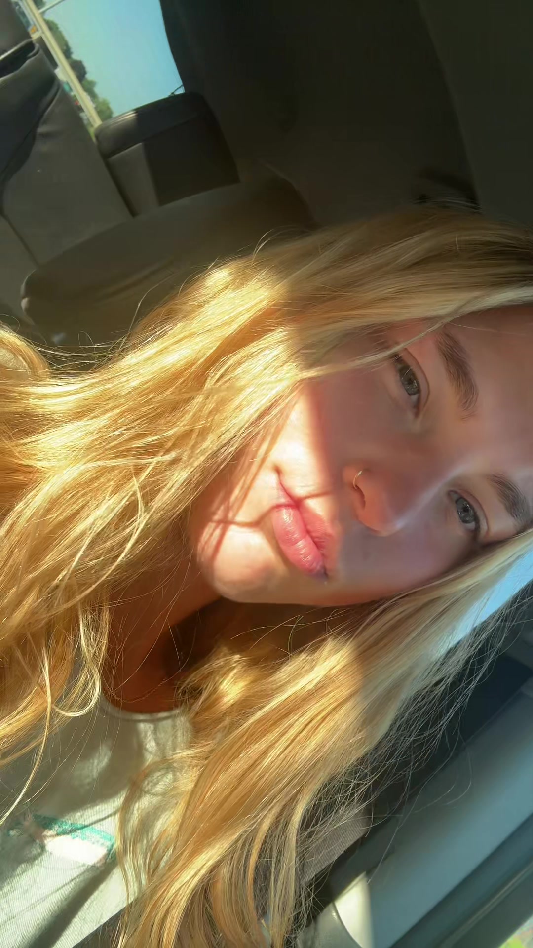 @ev🌞