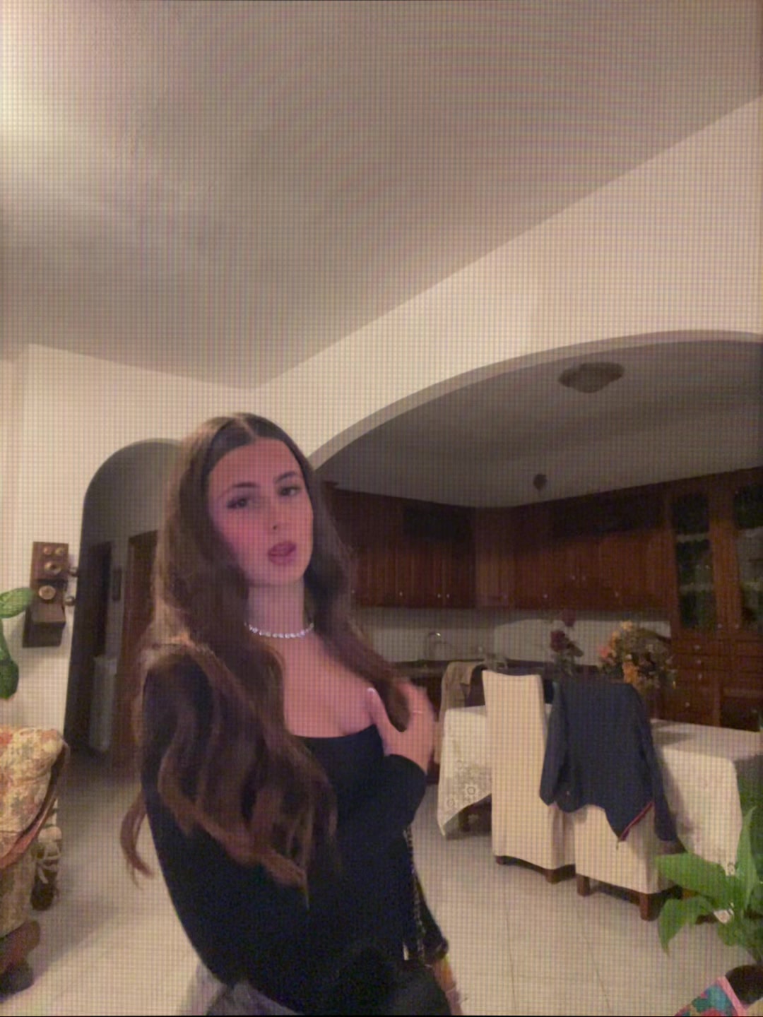 @L U C I A