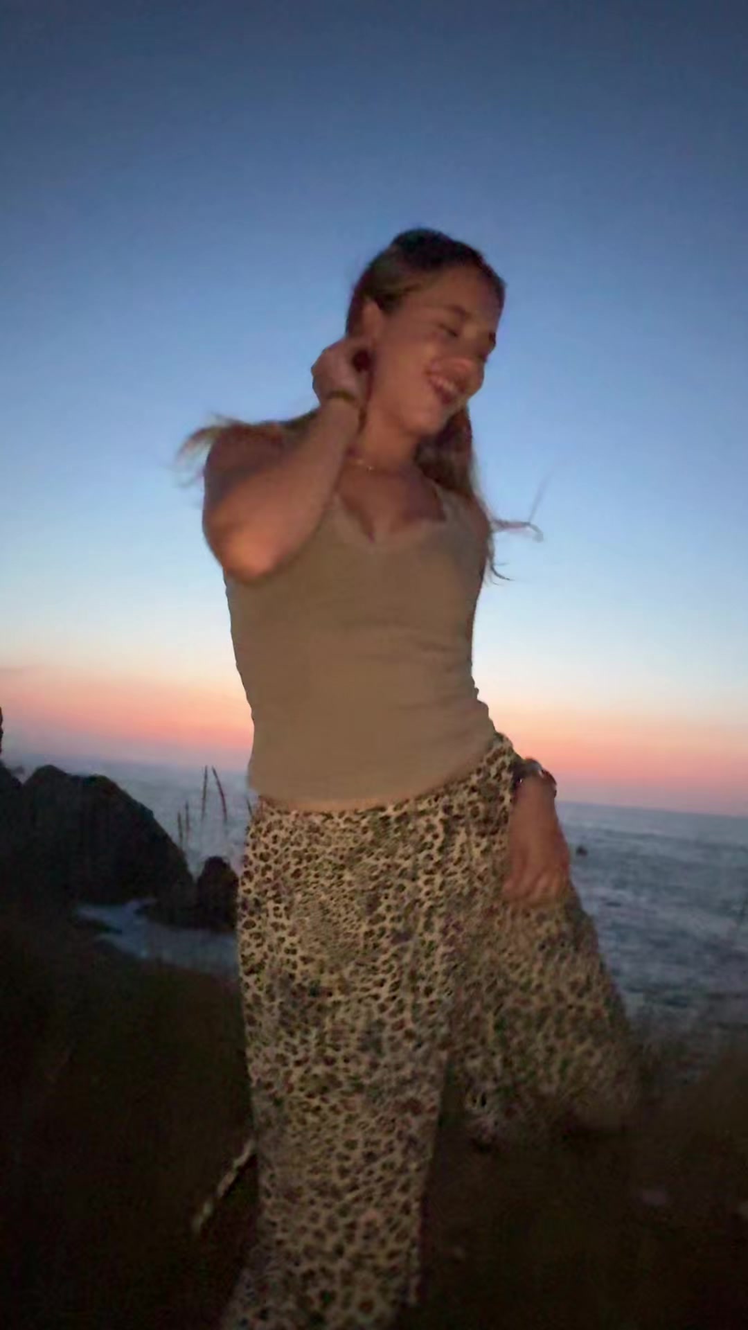 @Lokitasaltarina🔊🕺