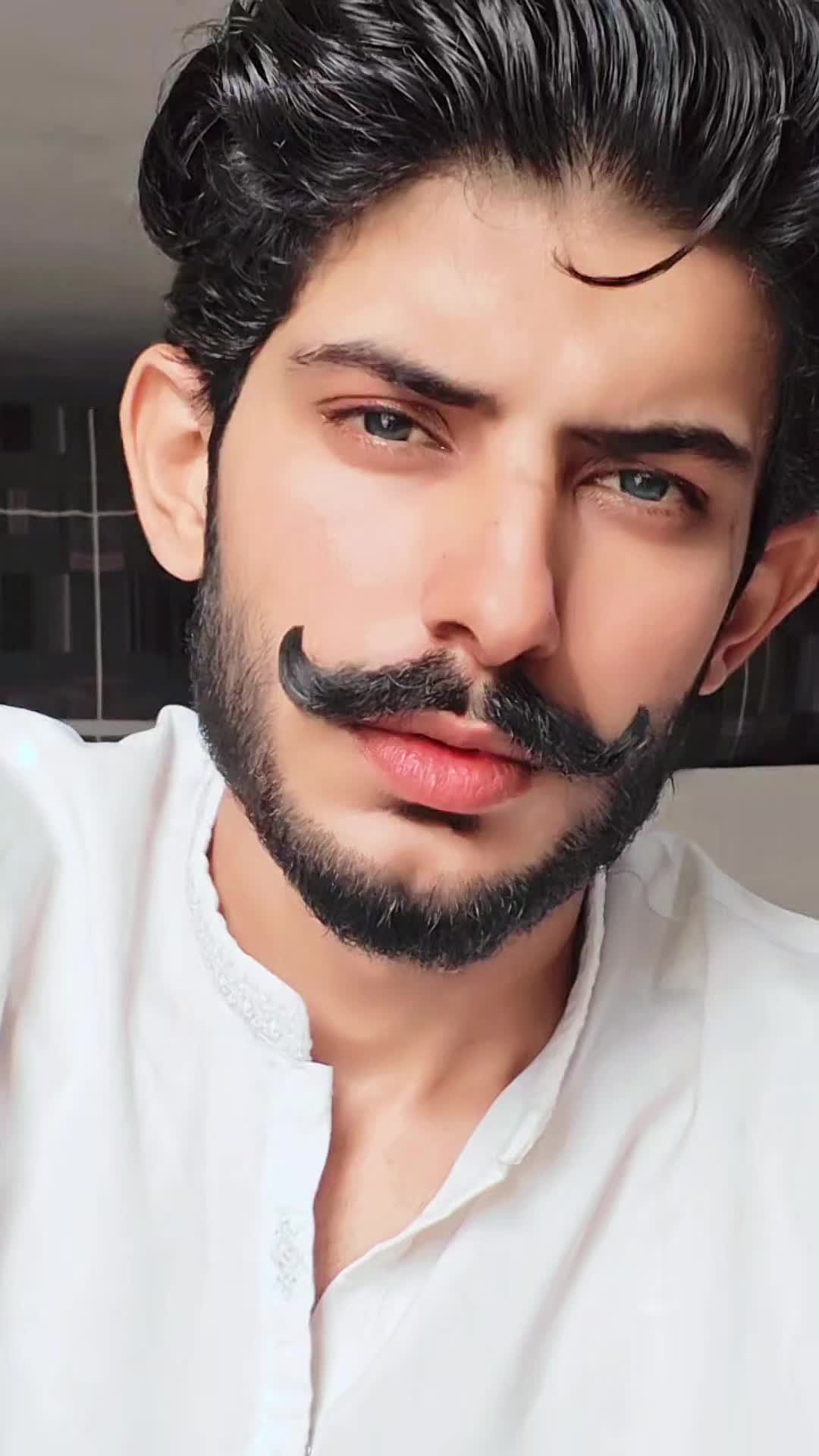 @𝗔𝗱𝗲𝗲𝗯 𝗔𝗳𝗶𝗲