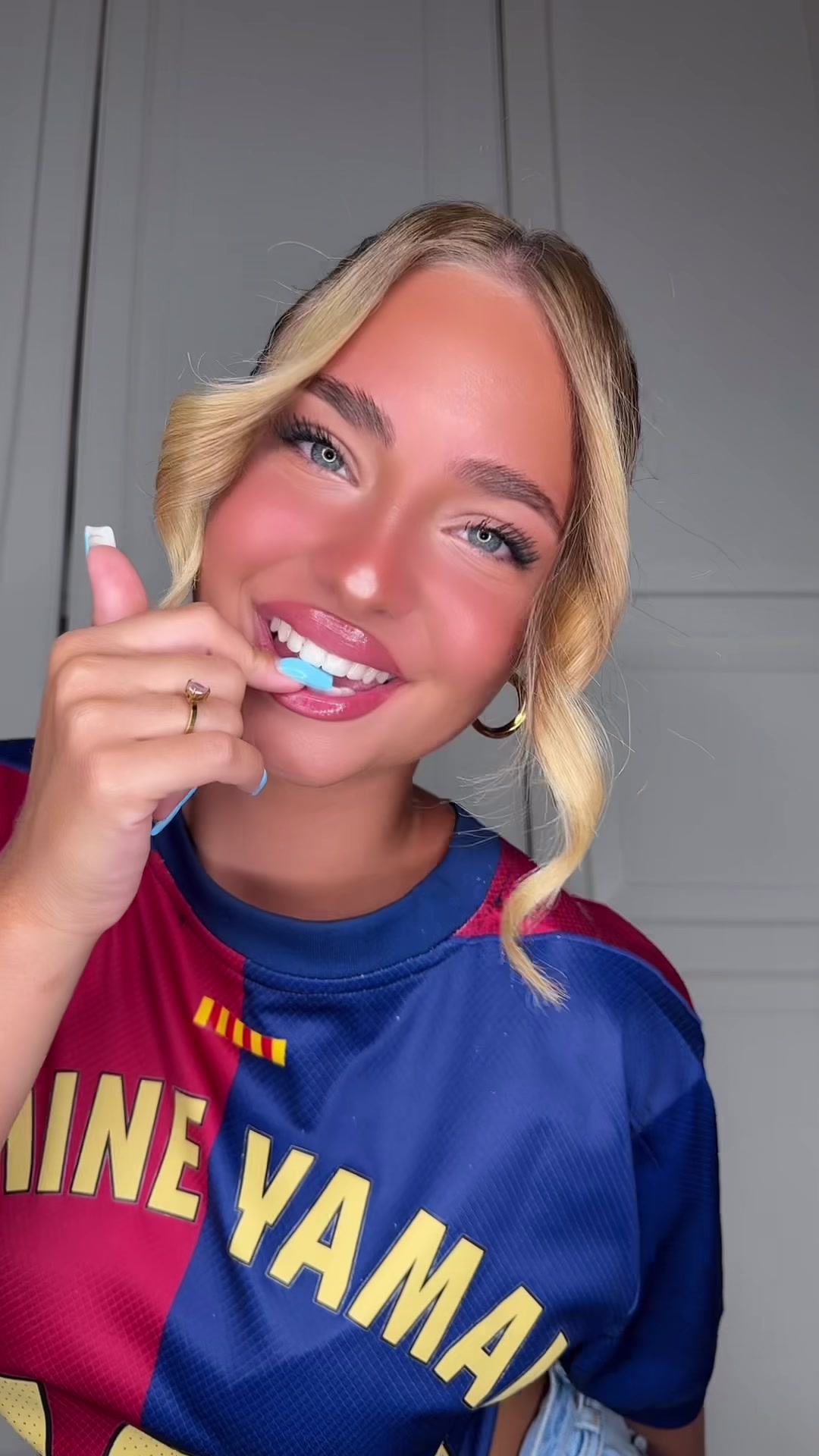 @AnnyB.🍒