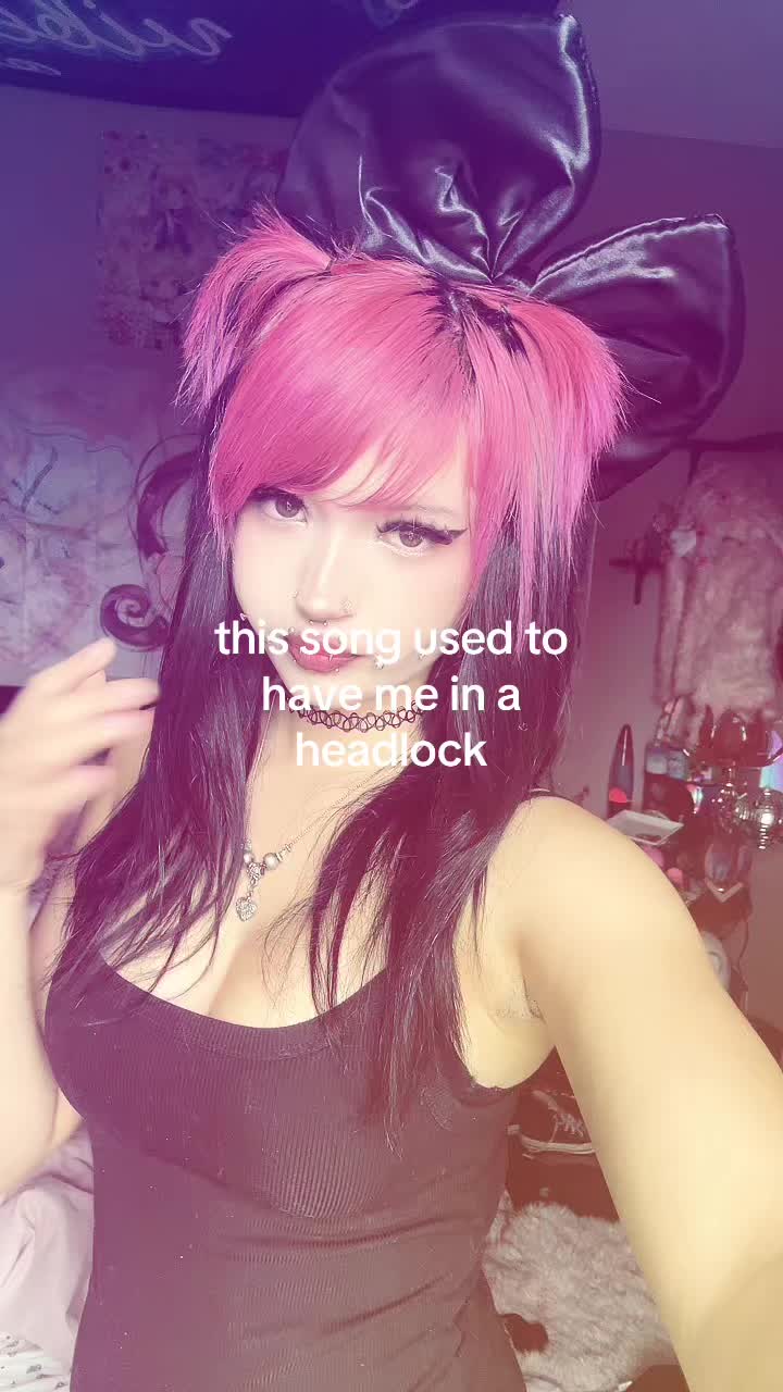 @twinkletoez28