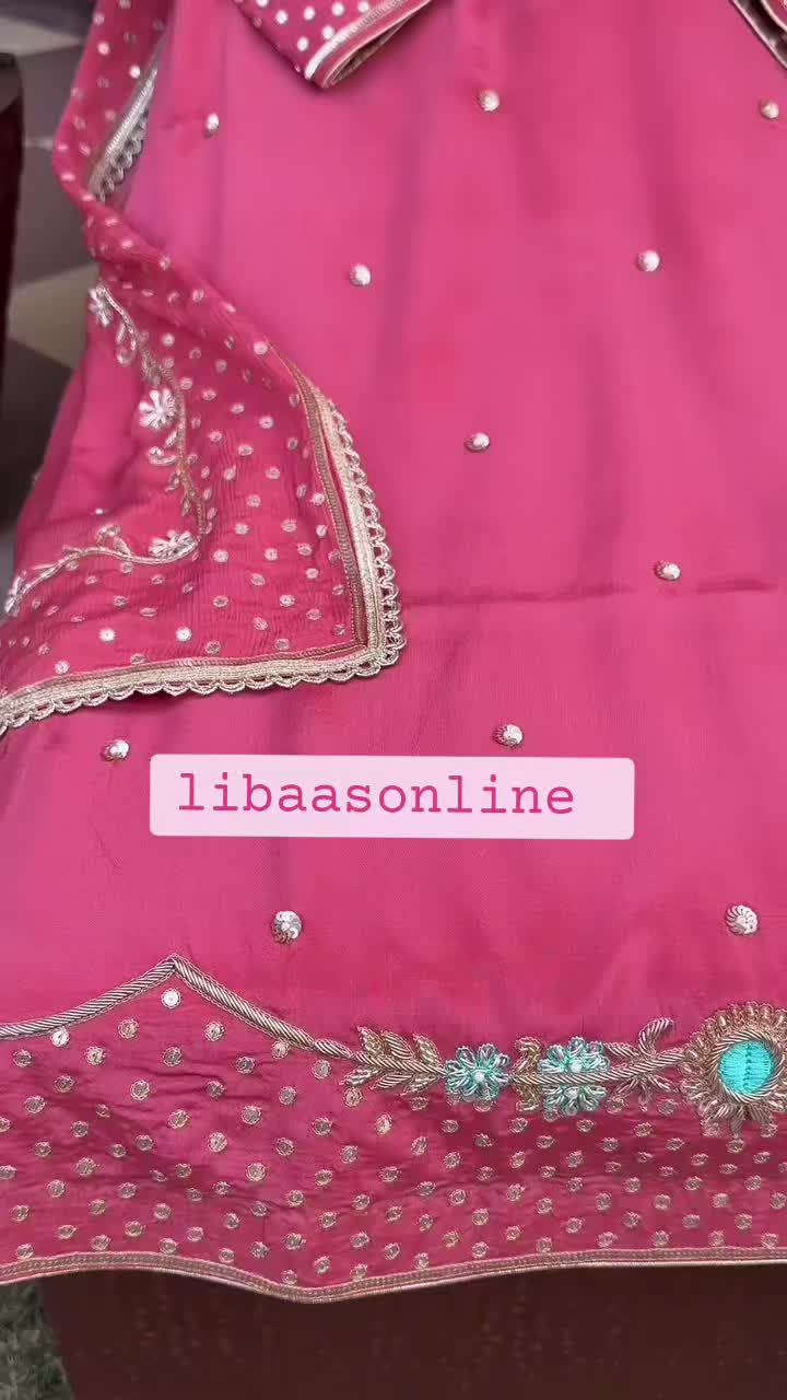 @ਲਿਬਾਸ by ਕੌਰ
