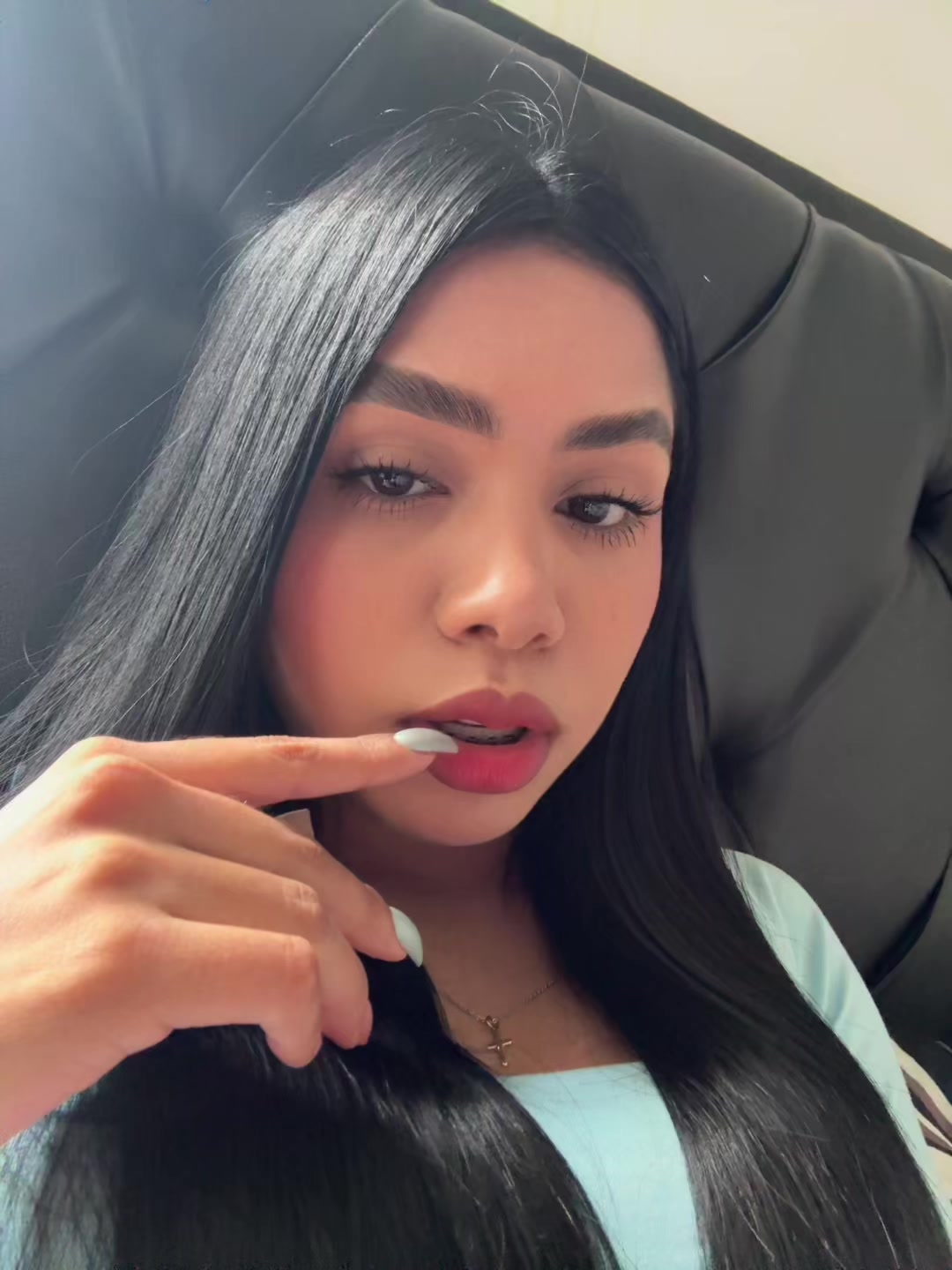 @Ari