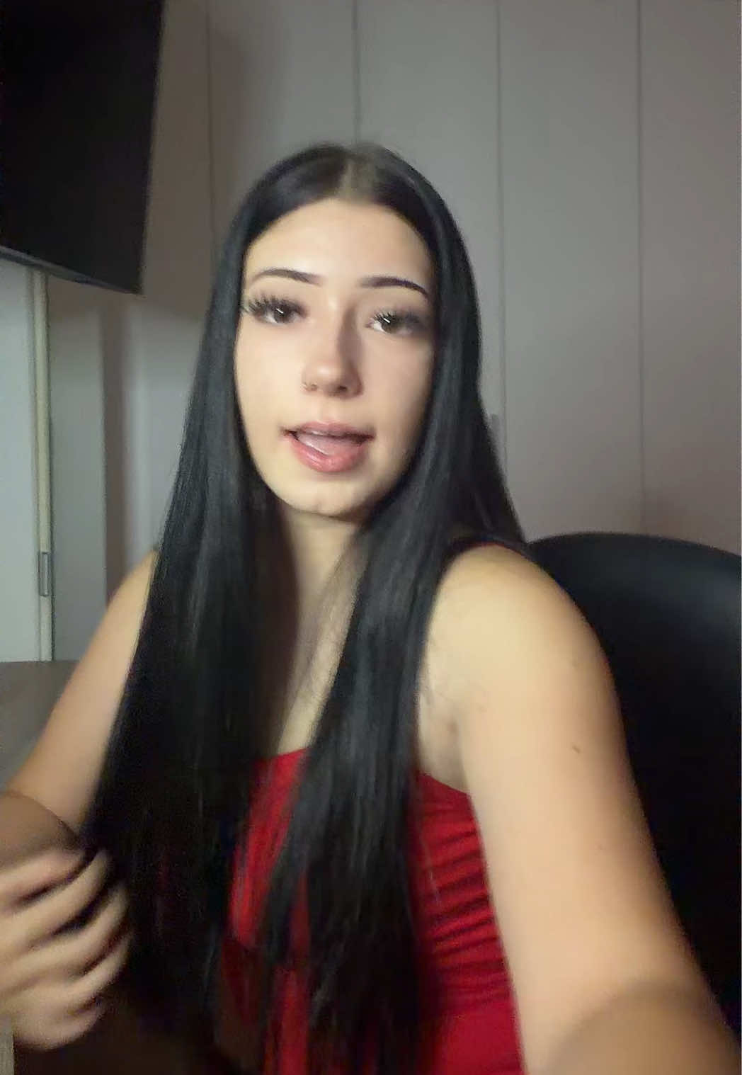 @rrebeccaarinii