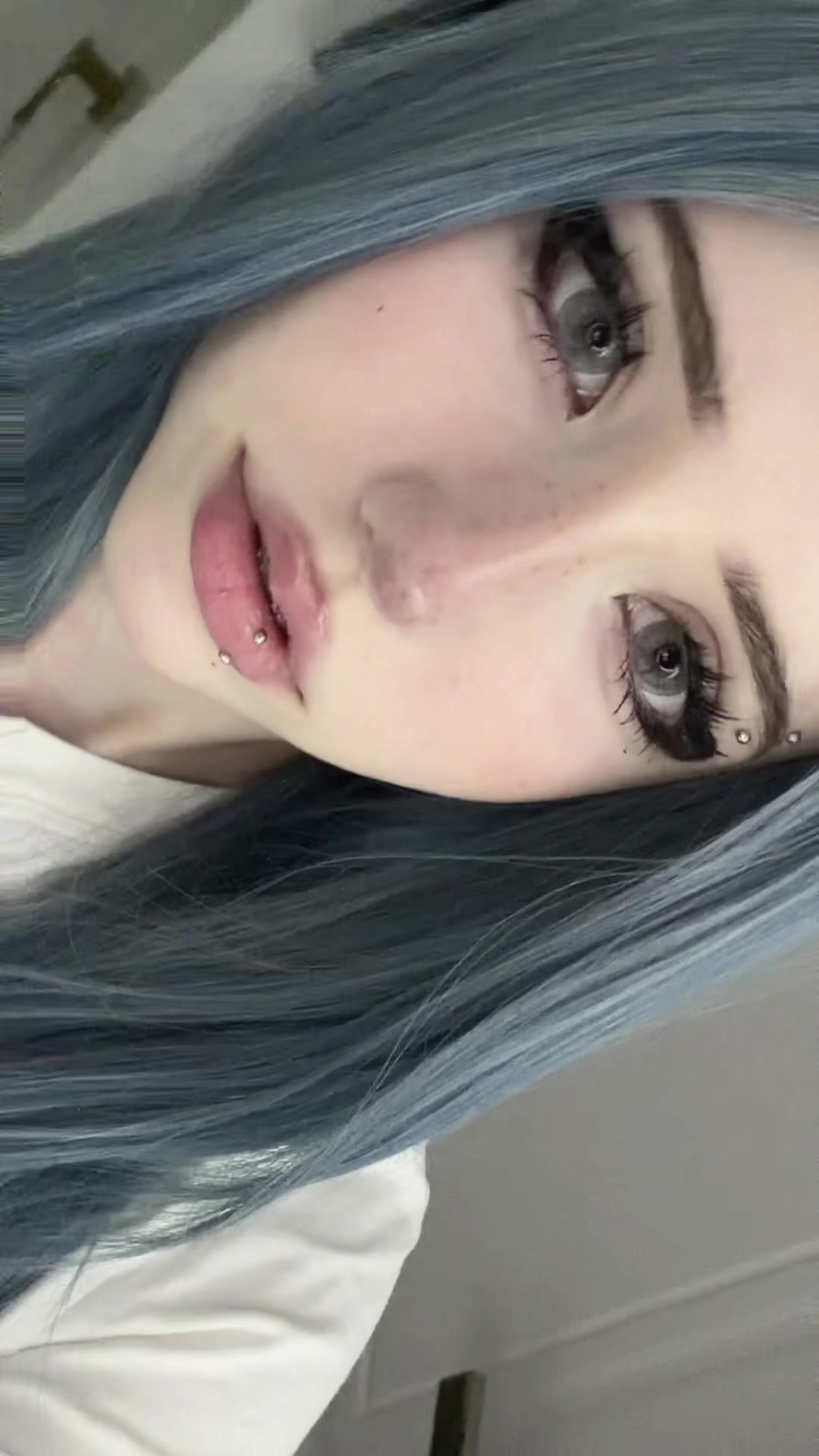 @mi